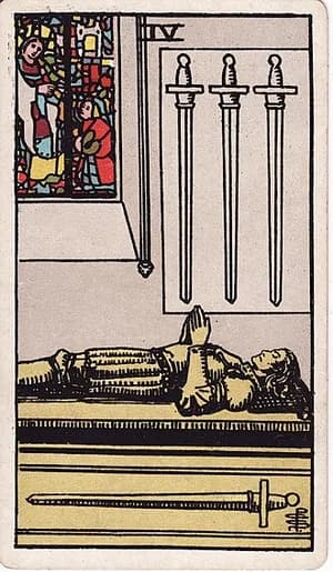 Čtyřka mečů — tarot karta